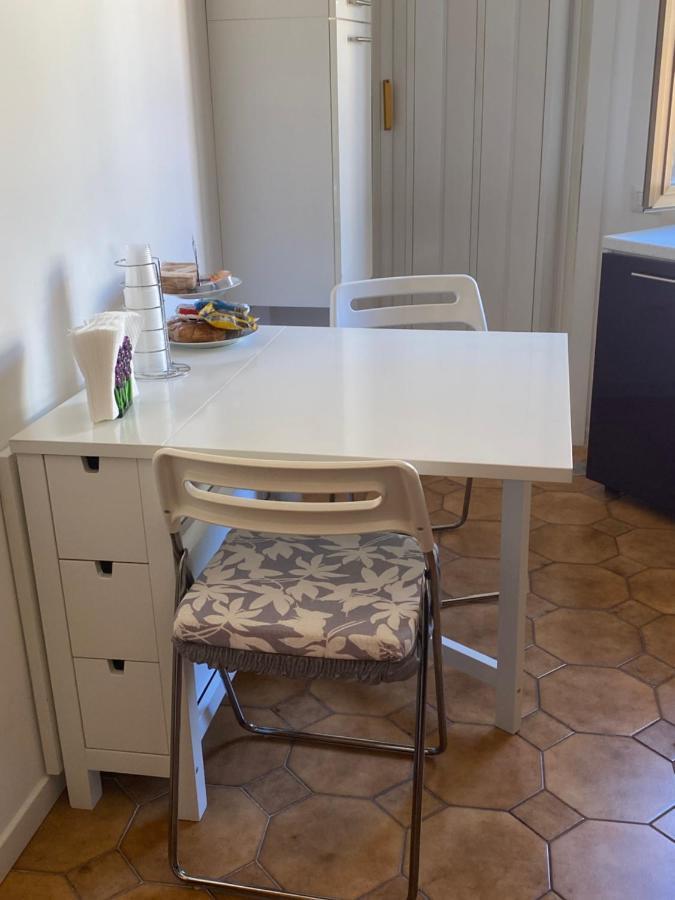 Residenza Guarna Apartment Салерно Екстериор снимка